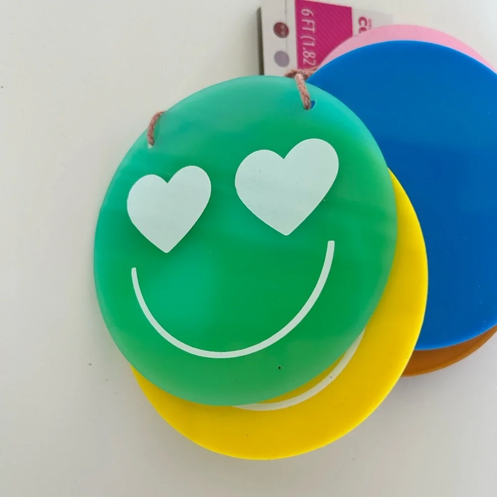 Valentine's Day Smiley Face Garland by Celebrate It NWT